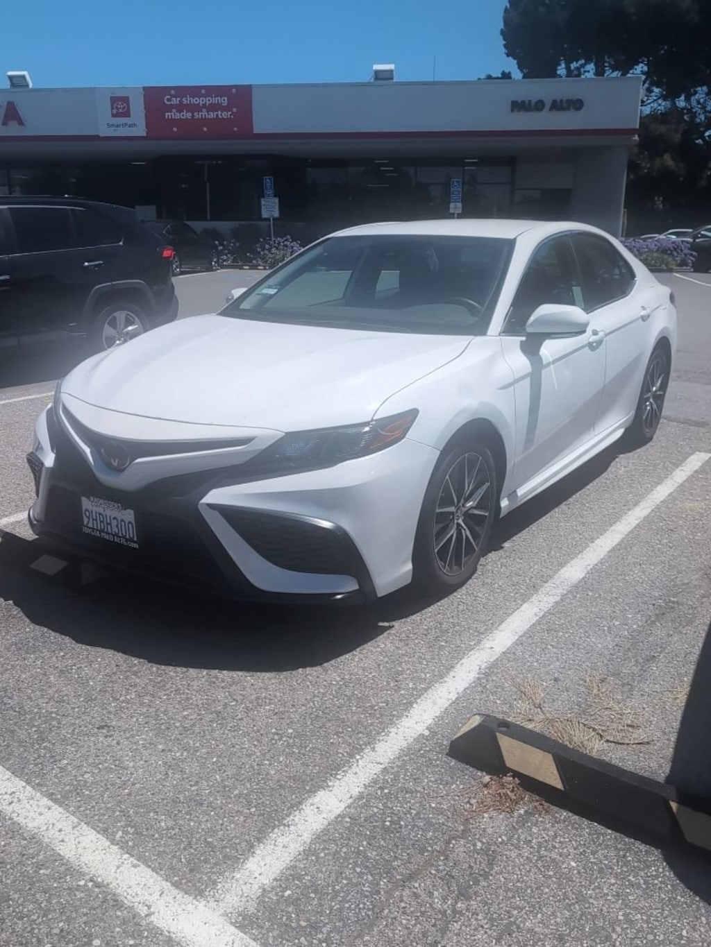 Used 2023 Toyota Camry SE Sedan