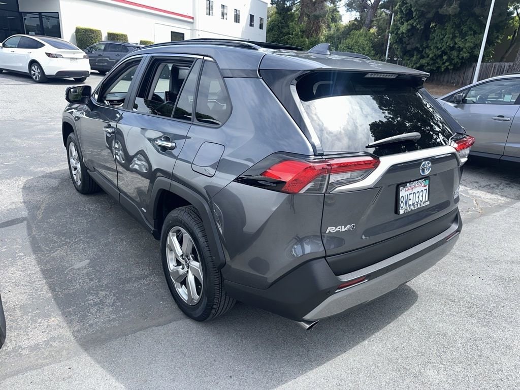 2021 Toyota RAV4 Hybrid Limited photo 3