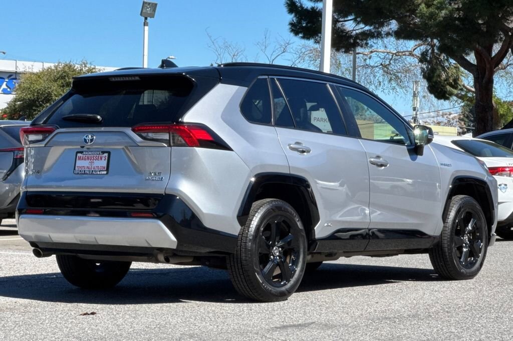 Used 2019 Toyota RAV4 Hybrid XSE Sport Utility