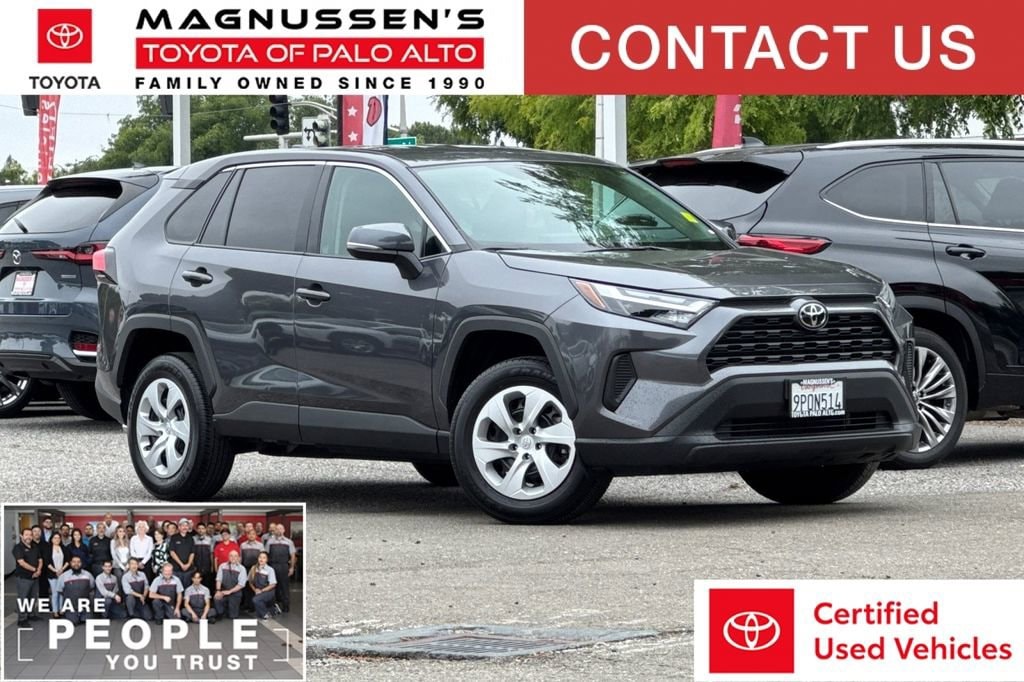 2024 Toyota RAV4 LE
