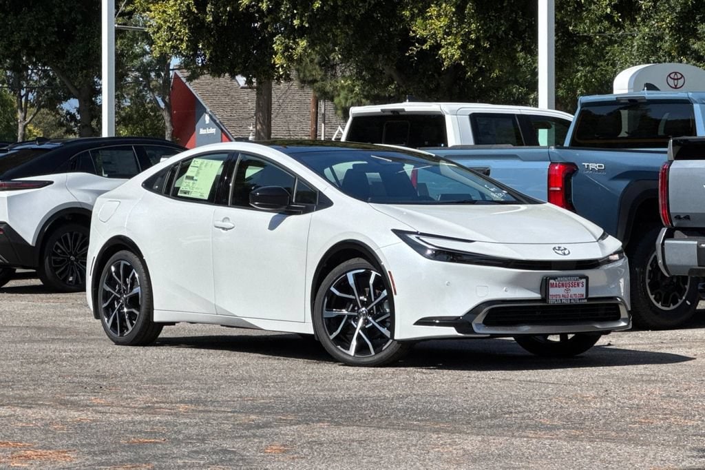 New 2026 Toyota Prius Plug-in Hybrid XSE Hatchback
