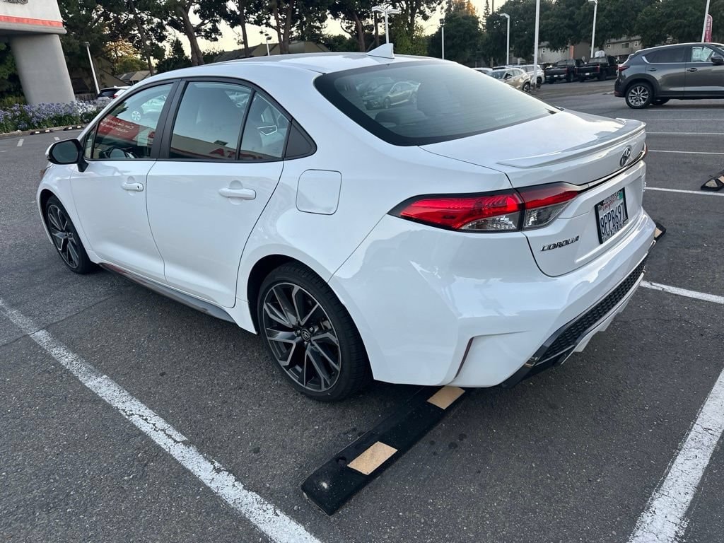 Used 2020 Toyota Corolla SE Sedan