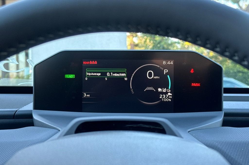 2026 Toyota bZ XLE - Photo 21