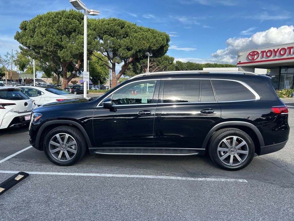 2021 Mercedes-Benz GLS GLS450's photo