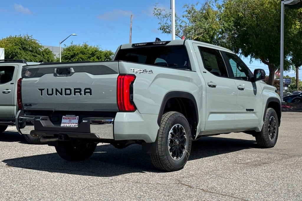 2026 Toyota Tundra SR5 photo 5