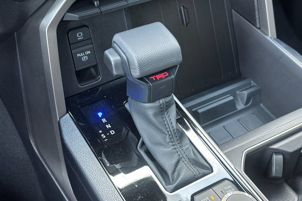 2026 Toyota Tundra SR5 - Photo 18