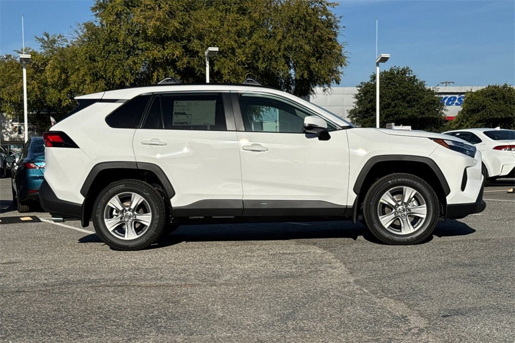 New 2025 Toyota RAV4 XLE SUV