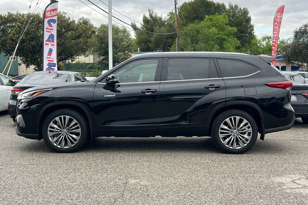 2021 Toyota Highlander Hybrid Platinum photo 5