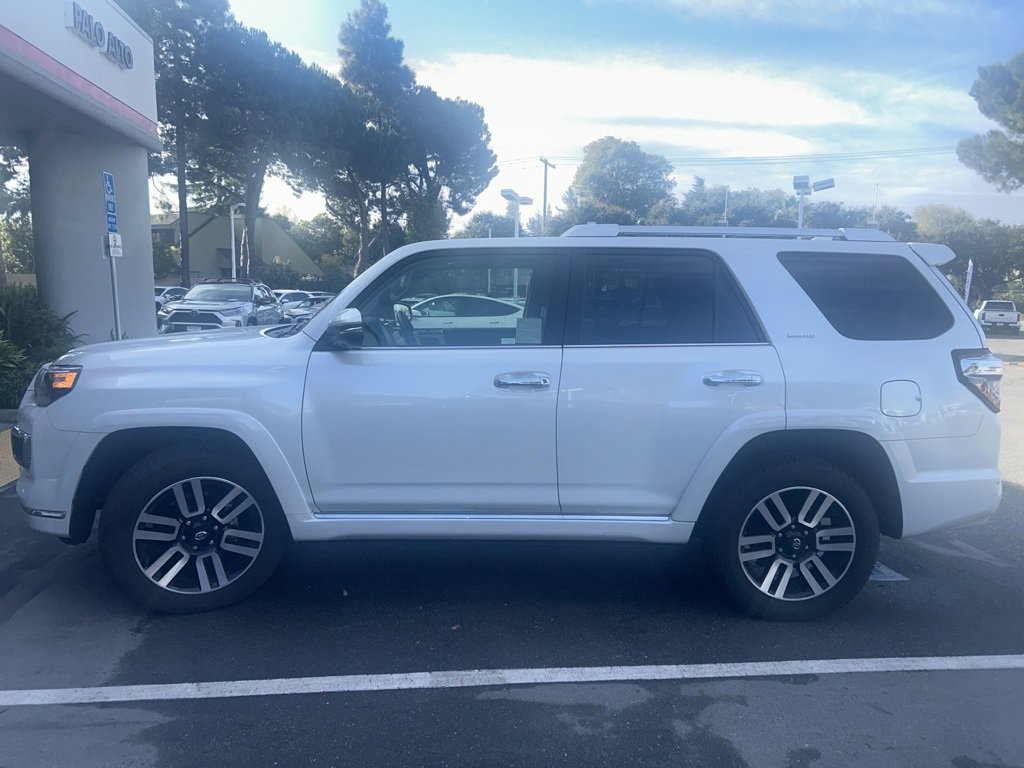 2024 Toyota 4Runner Limited's photo