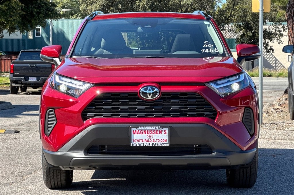 New 2025 Toyota RAV4 XLE SUV