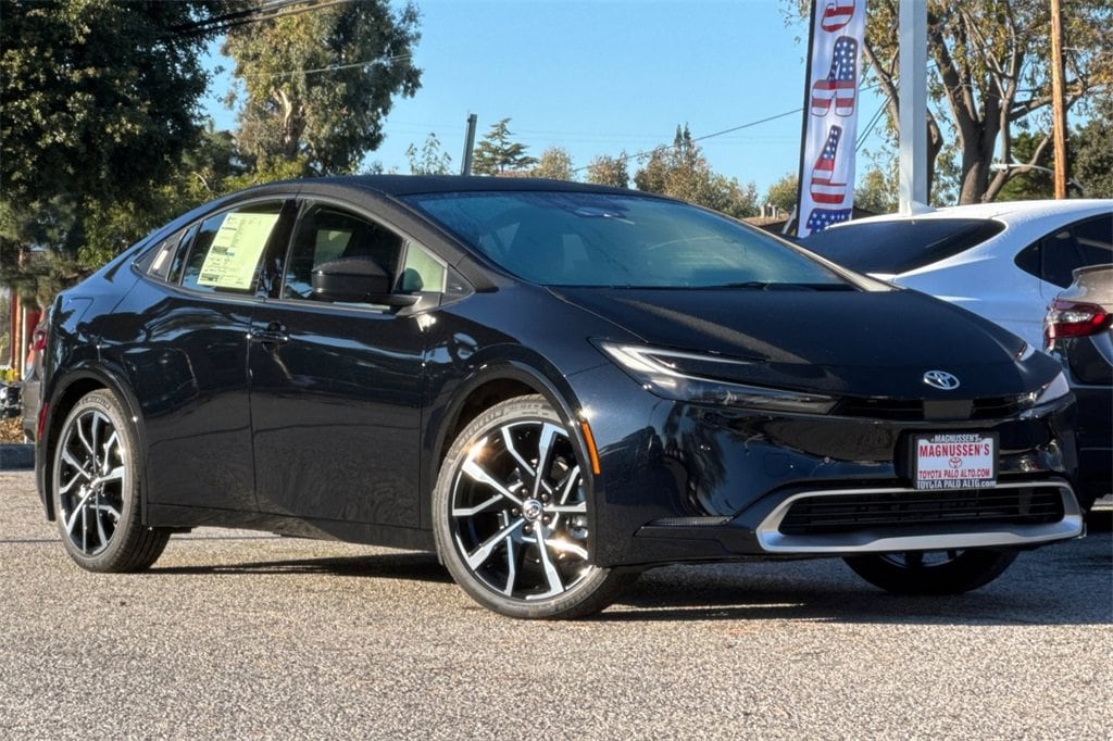 New 2026 Toyota Prius Plug-in Hybrid XSE Hatchback