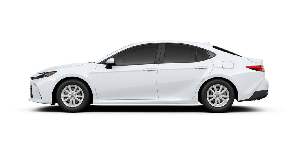 2026 Toyota Camry LE photo 5