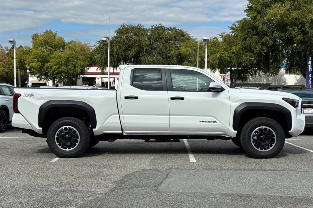 New 2025 Toyota Tacoma TRD Off-Road Truck Double Cab