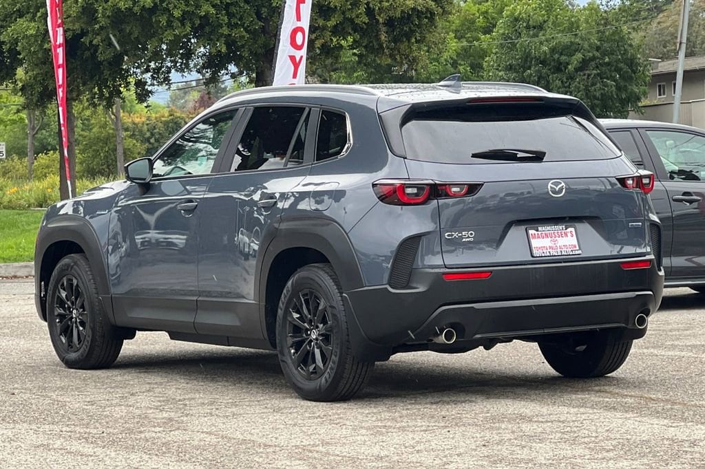 2025 Mazda CX-50 Hybrid Preferred photo 4
