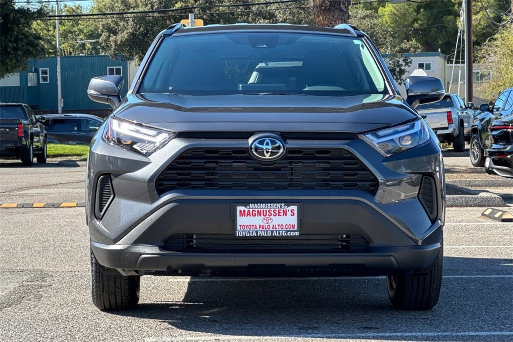 New 2025 Toyota RAV4 XLE SUV