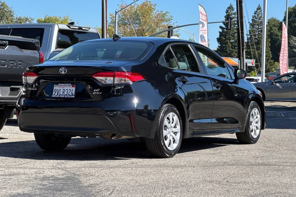 Certified 2025 Toyota Corolla Hybrid LE Sedan
