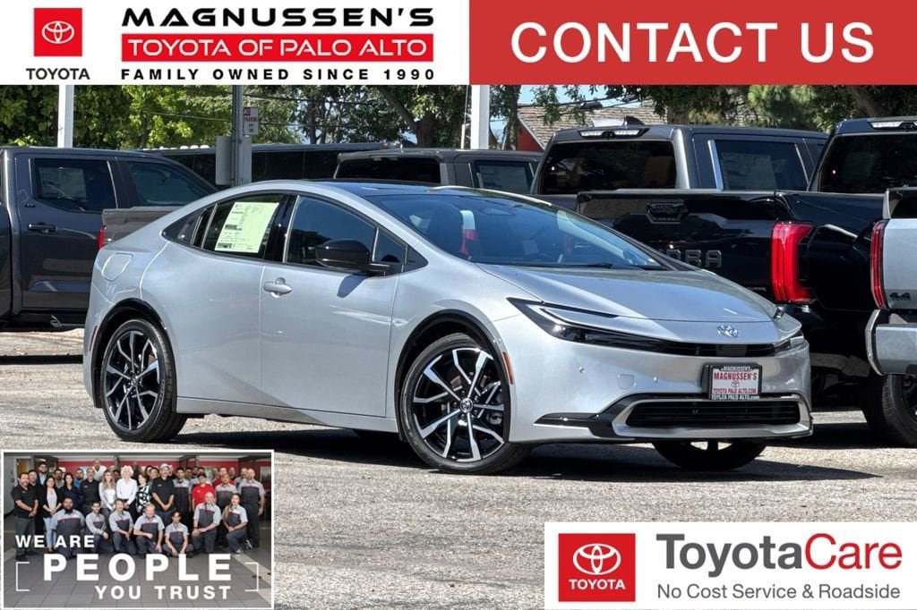 2026 Toyota Prius XSE Premium's photo
