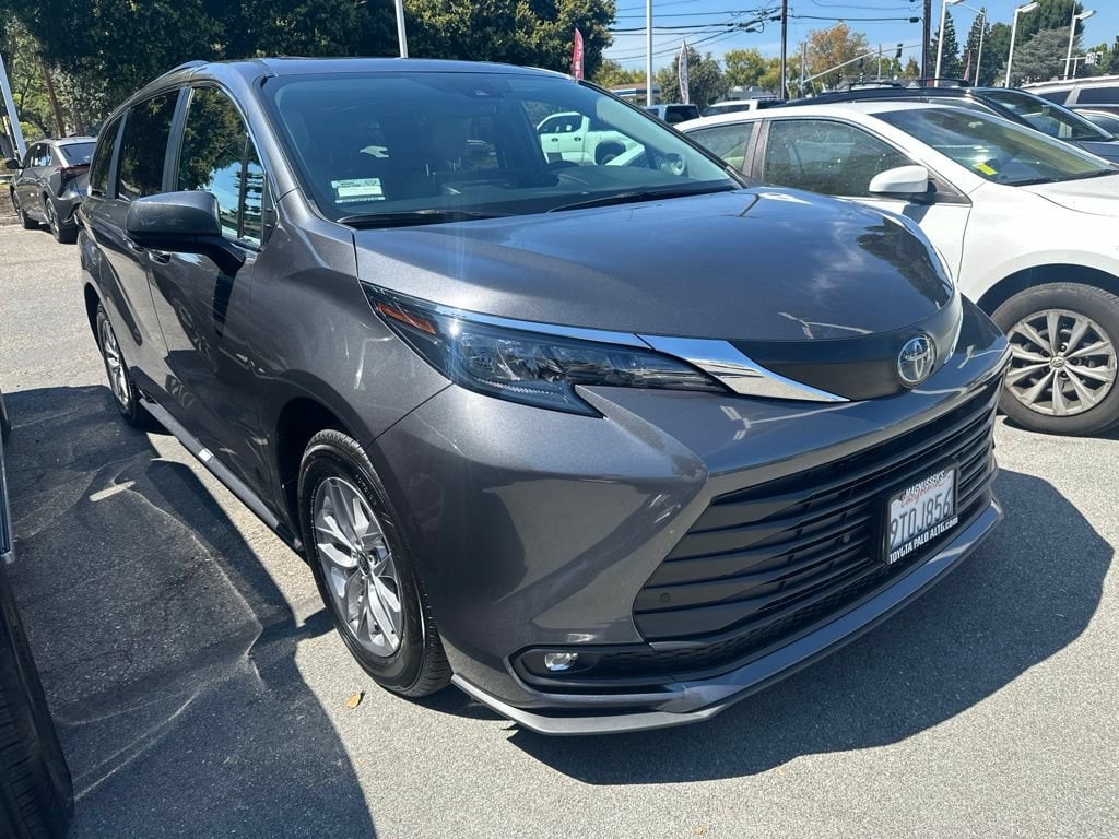 Certified 2025 Toyota Sienna XLE Passenger Van