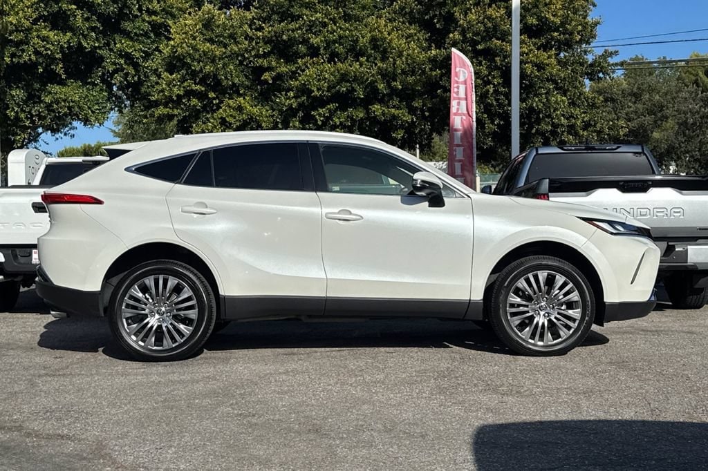 Certified 2022 Toyota Venza XLE Sport Utility