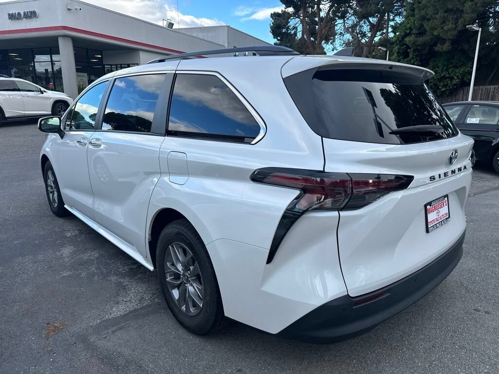 Certified 2024 Toyota Sienna XLE Passenger Van