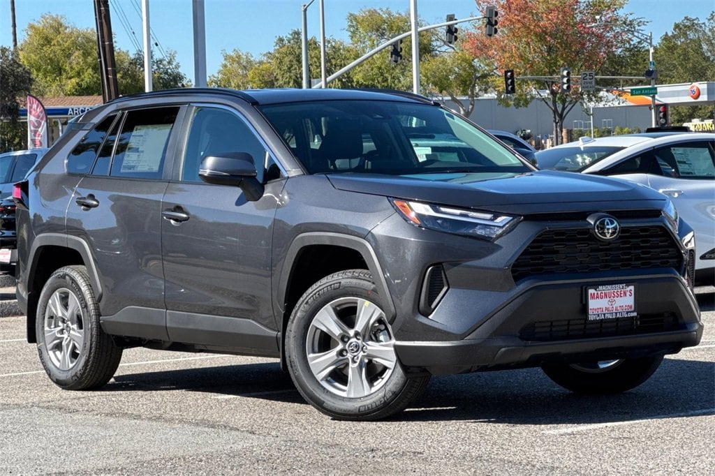 New 2025 Toyota RAV4 XLE SUV