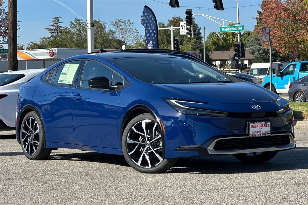 New 2026 Toyota Prius Plug-in Hybrid XSE Premium Hatchback