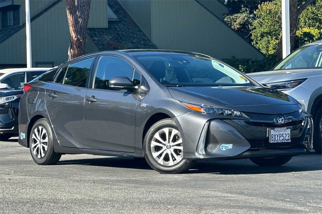 Certified 2022 Toyota Prius Prime LE with VIN JTDKAMFP2N3201972 for sale in Palo Alto, CA