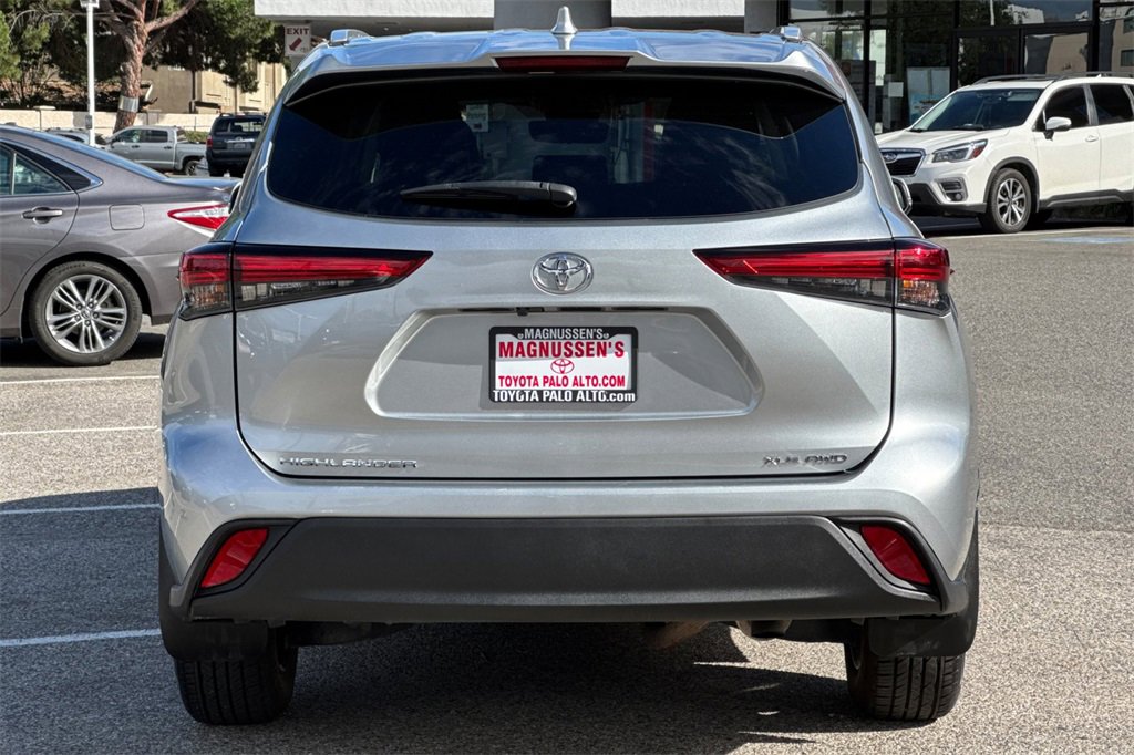 2023 Toyota Highlander Limited Platinum XLE XSE photo 4