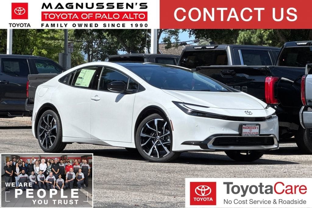2026 Toyota Prius XSE Premium's photo
