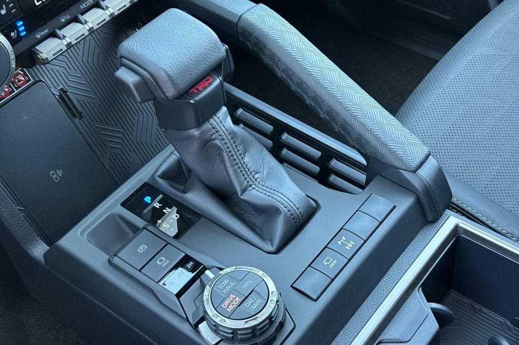 2026 Toyota 4Runner TRD Off-Road Premium - Photo 18