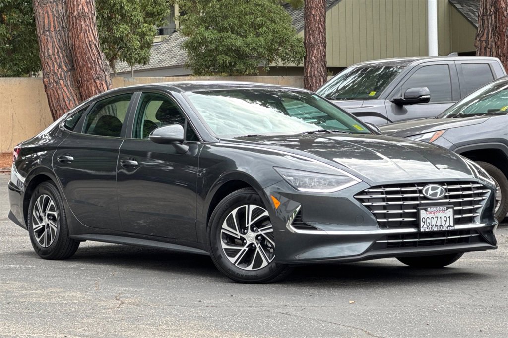 2023 Hyundai Sonata Hybrid Blue photo 2