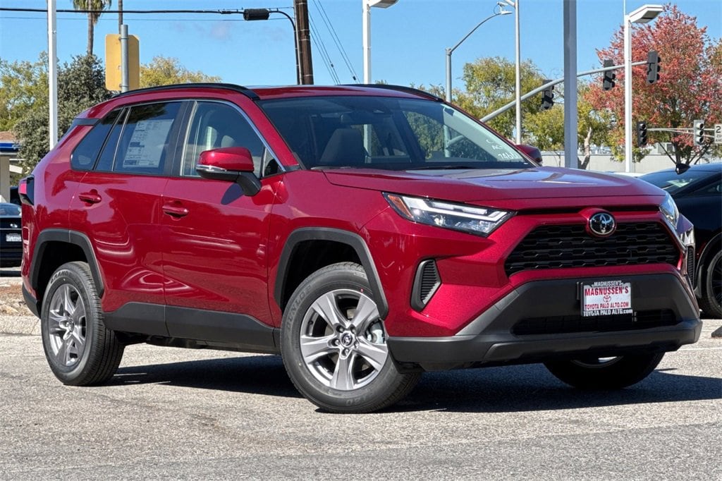 New 2025 Toyota RAV4 XLE SUV