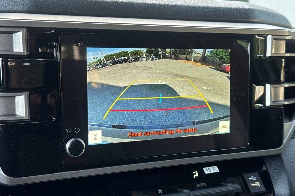 2026 Toyota Tundra SR5 - Photo 16