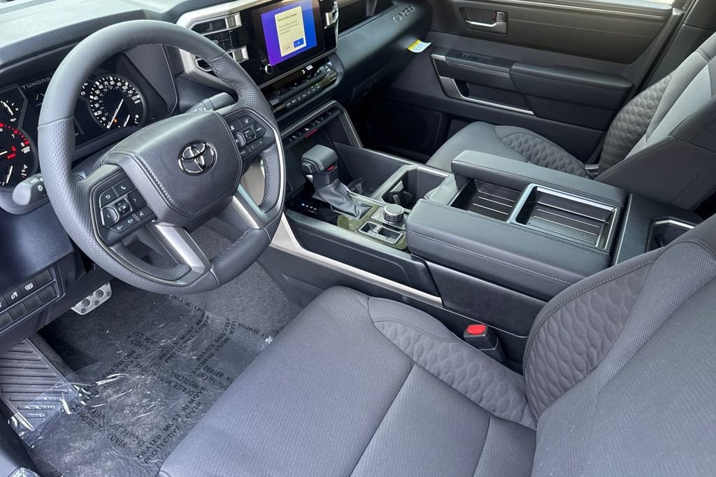 2026 Toyota Tundra SR5 - Photo 7