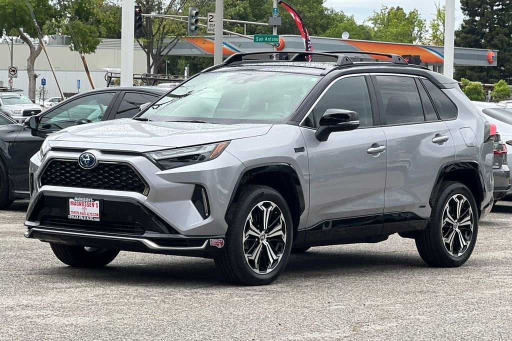 2024 Toyota RAV4 Prime XSE photo 6