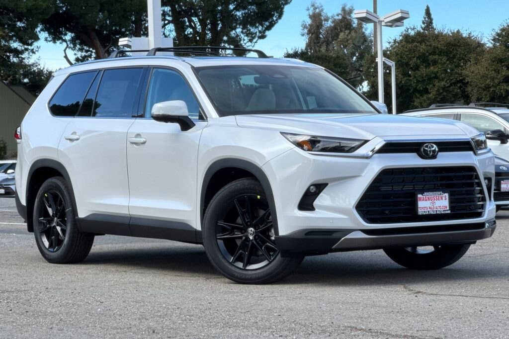 New 2026 Toyota Grand Highlander Hybrid Limited SUV
