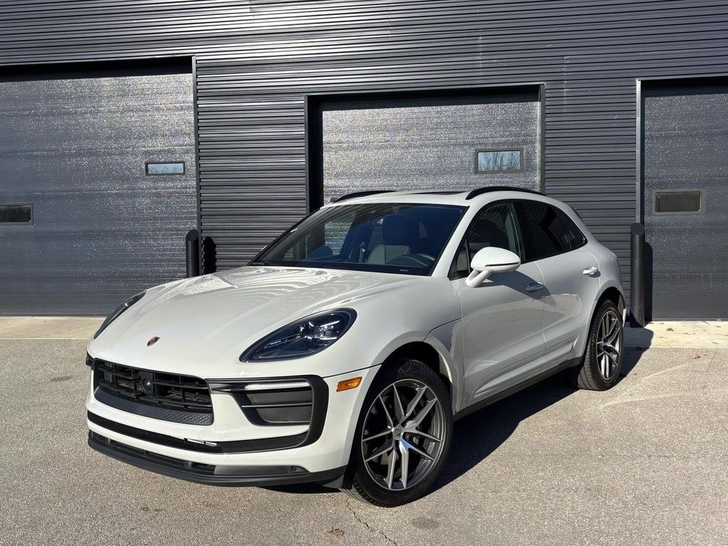 Certified 2024 Porsche Macan SUV