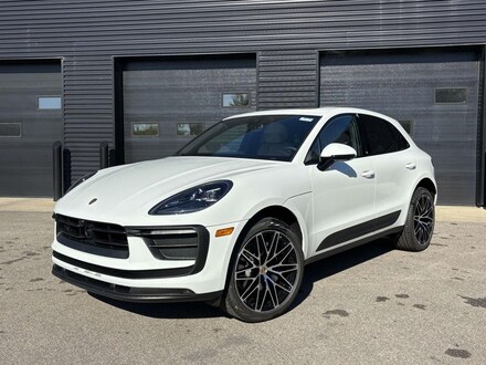 2026 Porsche Macan SUV
