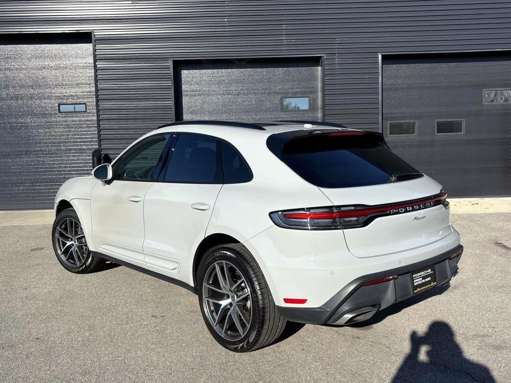 Certified 2024 Porsche Macan SUV