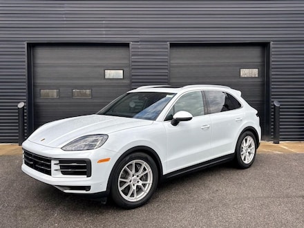2024 Porsche Cayenne SUV
