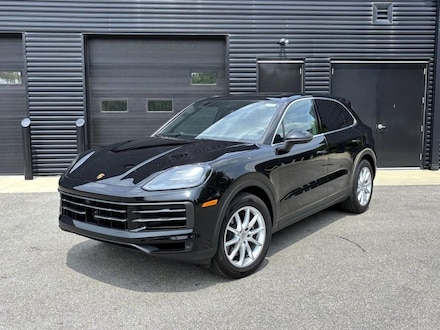 2024 Porsche Cayenne SUV