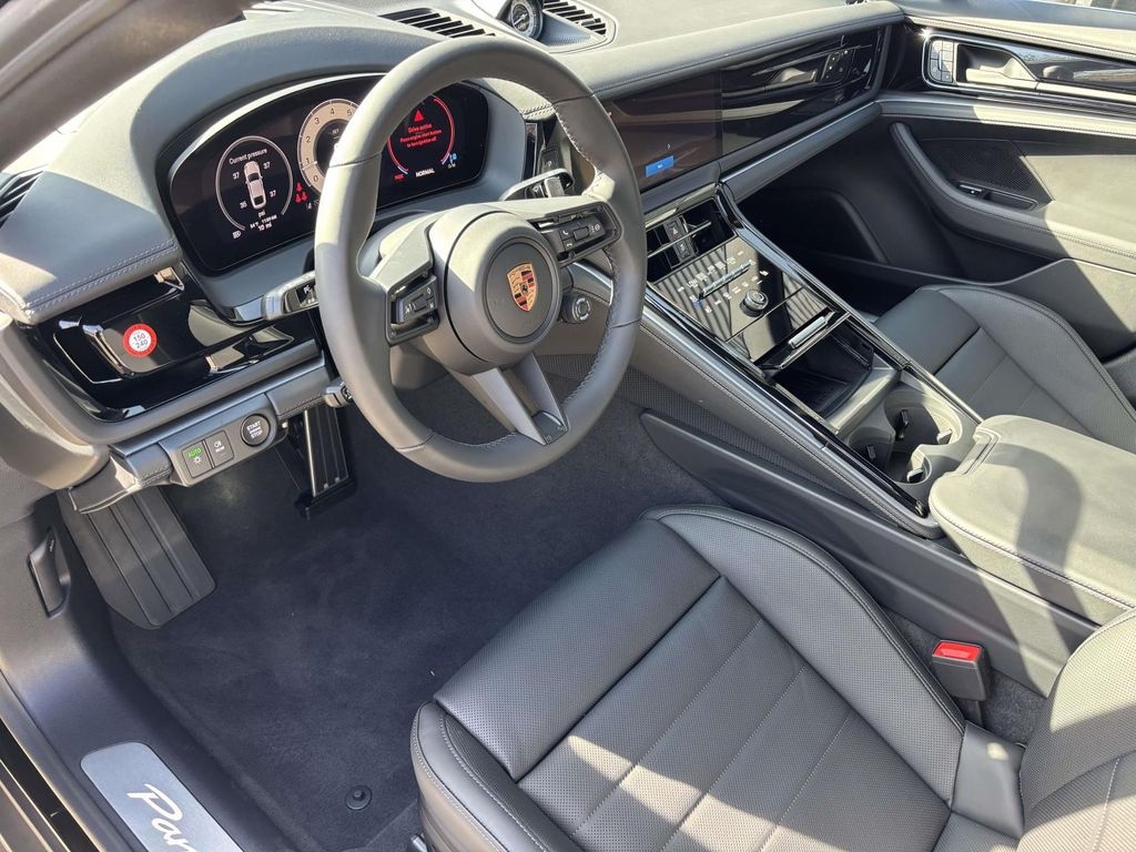 New 2026 Porsche Panamera Hatchback