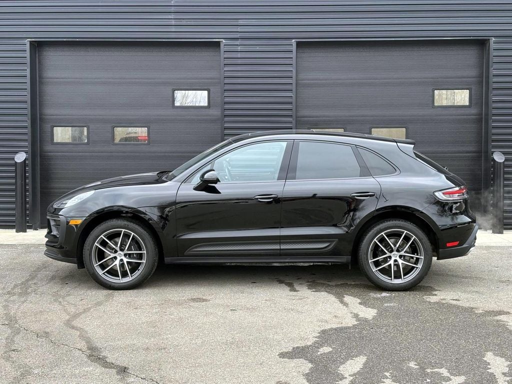 Certified 2024 Porsche Macan Base with VIN WP1AA2A55RLB19566 for sale in Dublin, OH