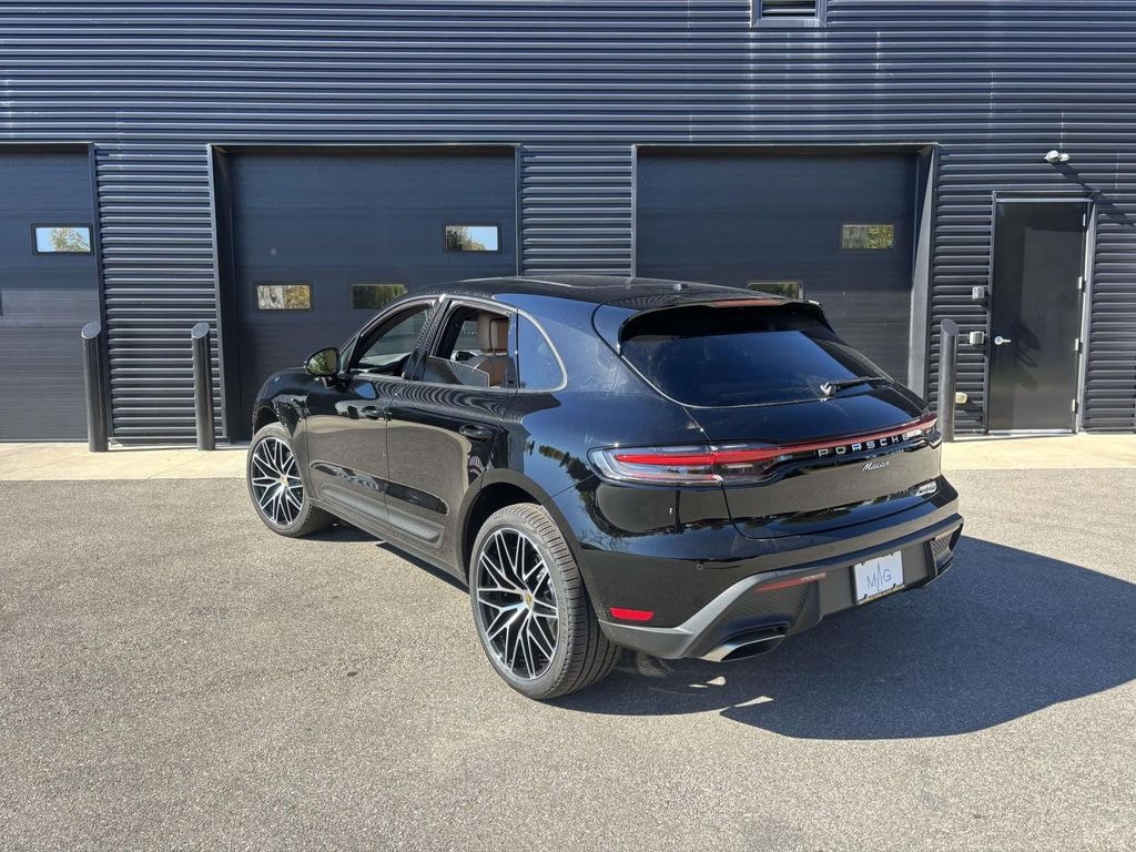 New 2026 Porsche Macan  SUV