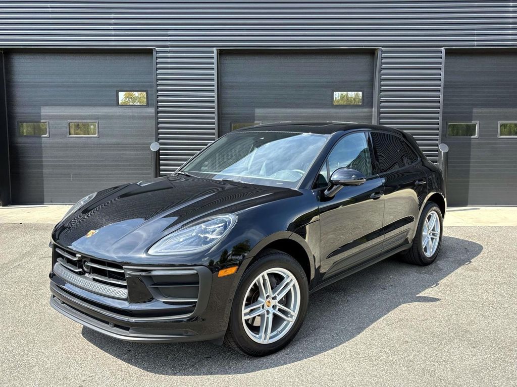 2023 Porsche Macan