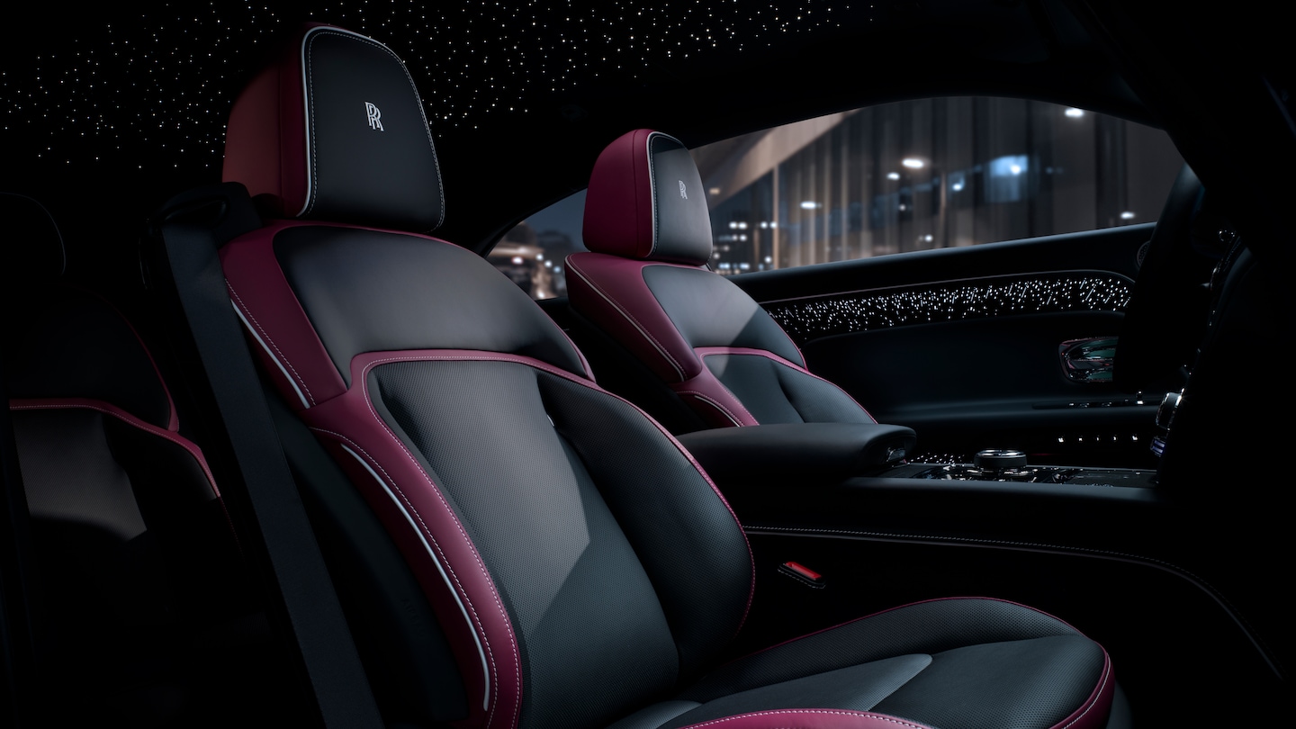 2019-RollsRoyce-Ghost-ExtendedWheelbase-Sedan-I01.jpg