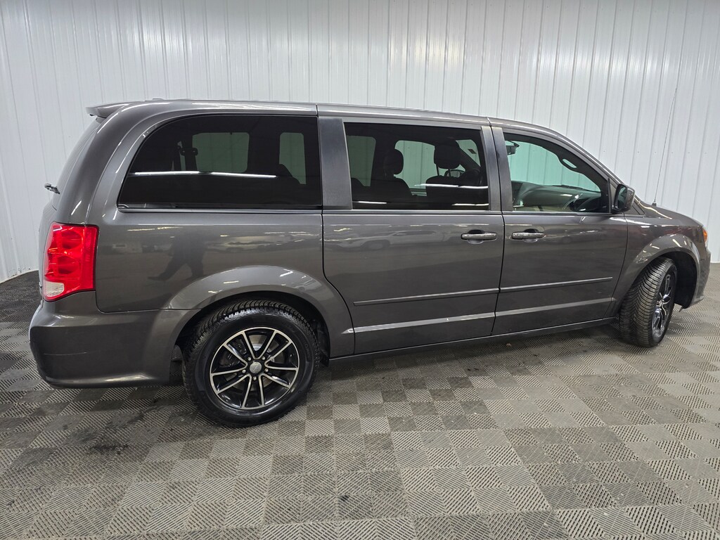 Used 2017 Dodge Grand Caravan GT Van