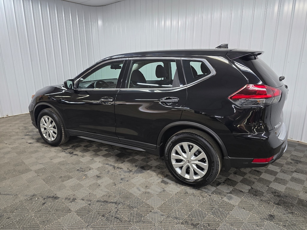 Used 2020 Nissan Rogue S SUV