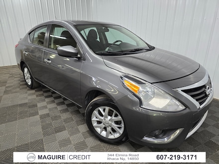 2017 Nissan Versa 1.6 SV Sedan