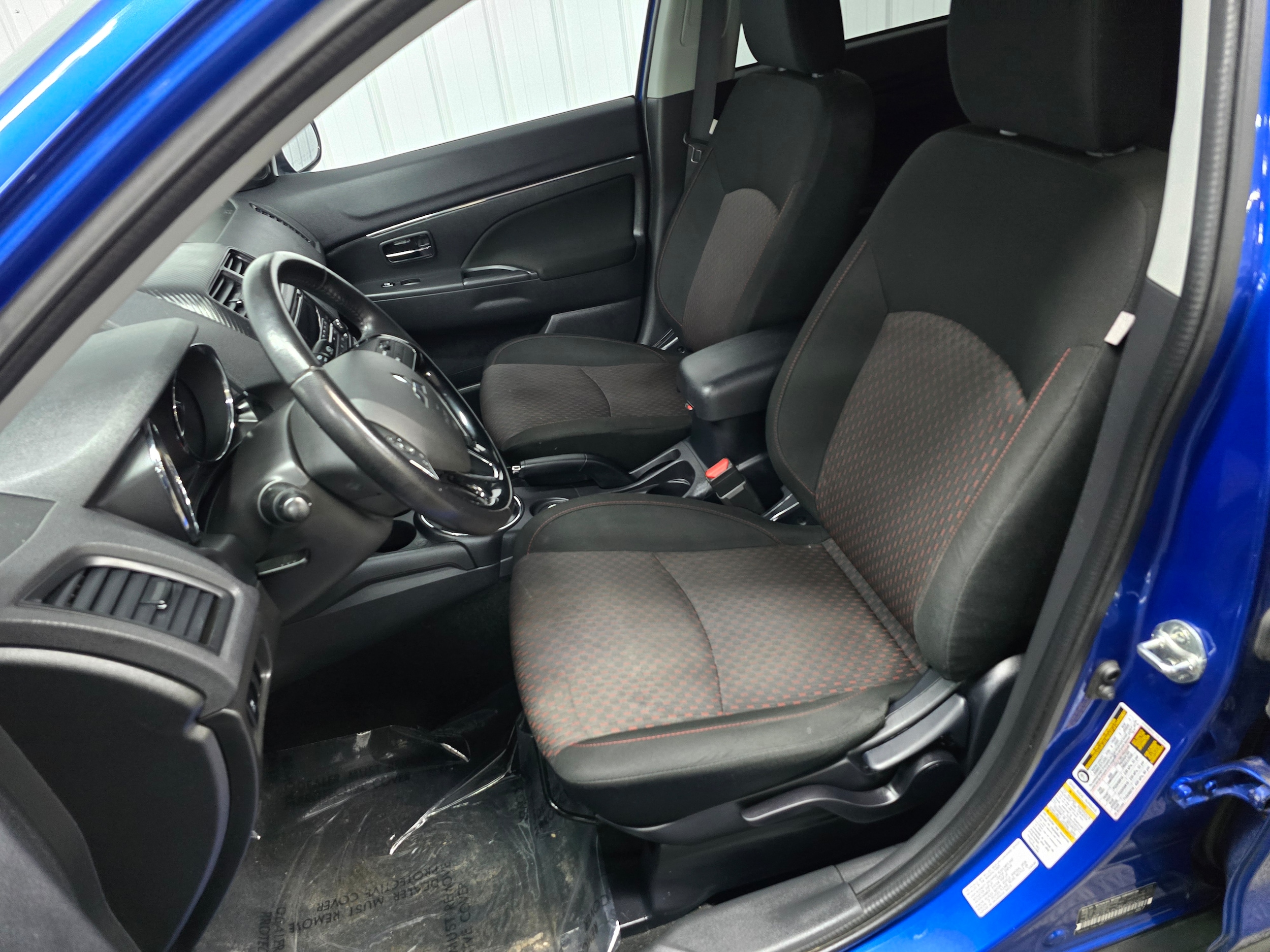 2017 Mitsubishi Outlander Sport ES - Photo 16